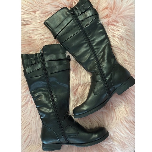 b.o.c. Black wrap buckle faux leather riding boots - Picture 4 of 4